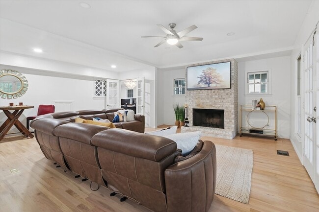 Photo - 8106 San Benito Way