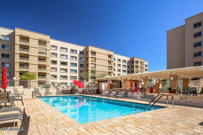 Building Photo - 7910 E Camelback Rd Unit 309 Rental