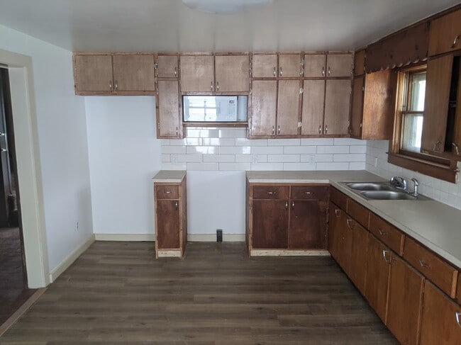 Photo - 175 S 4th St