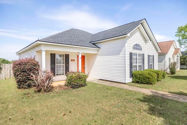 Photo - 406 Haverhill Cir