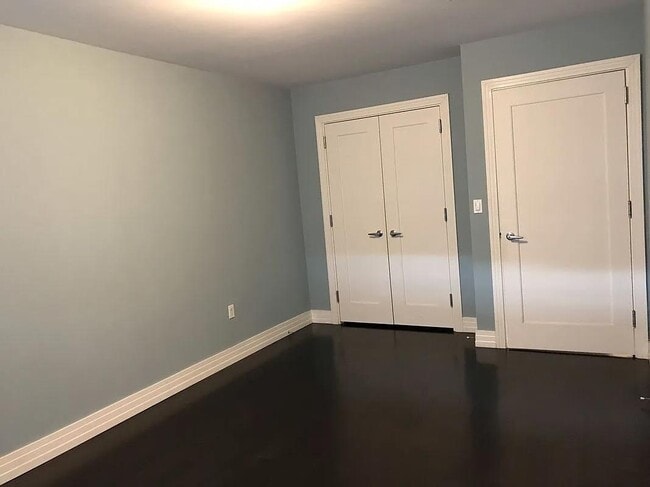 Building Photo - 6405 Yellowstone 303 Unit 303