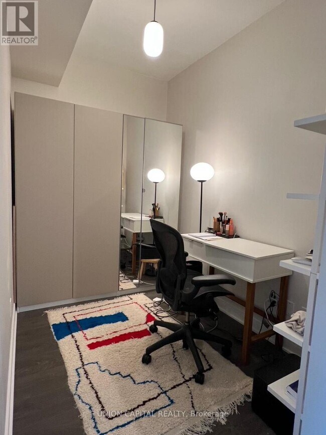 Photo - 35 Rolling Mills Rd Unité N472