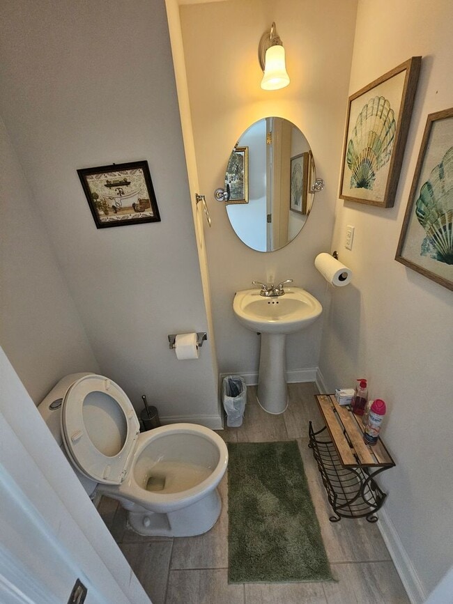 Photo - 3 bdrm 2.5 bath in downtown area
