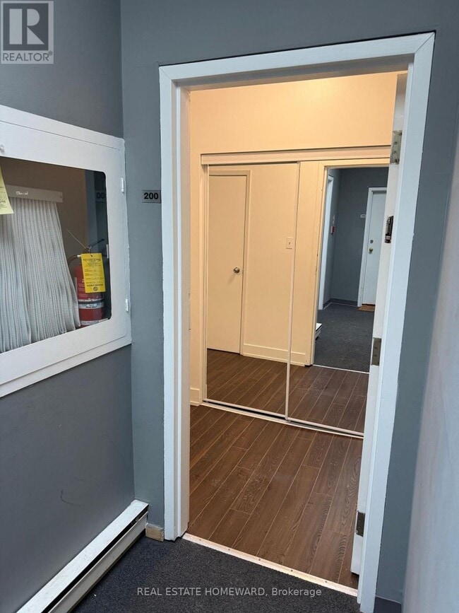 Photo - 158 Main St Unit 200