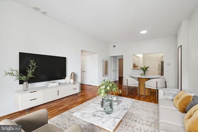 Photo - 1600 Arch St Unit 1113