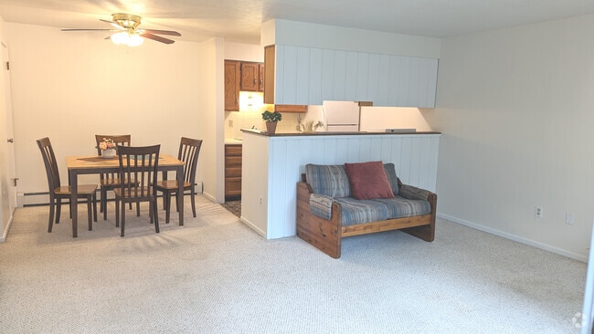 Building Photo - 2800 Kalmia Ave Unit A308 Rental