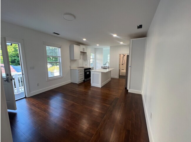 Photo - 10 Stark St Unit 10-2