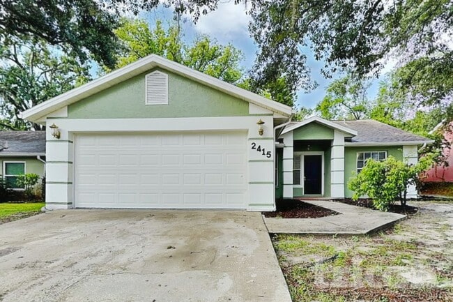 Photo - 2415 Woody Trace Ln