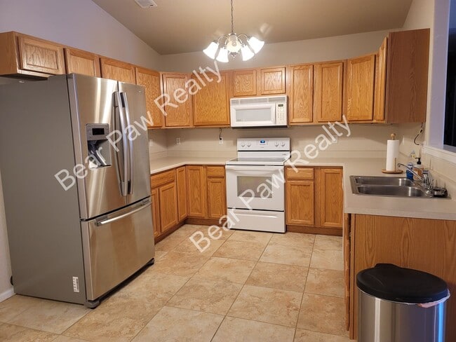 Photo - 4403 Springer Ct