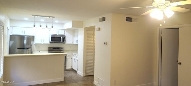 Photo - 1432 W Emerald Ave Unit 29