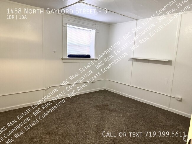 Building Photo - 1458 N Gaylord St Unit 3 Rental