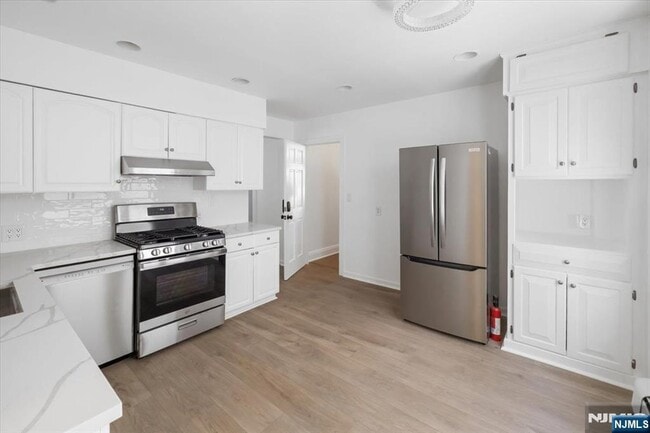 Photo - 46 Garden Pl