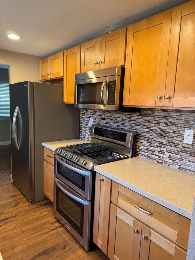 Photo - 290 Riverwood Cir