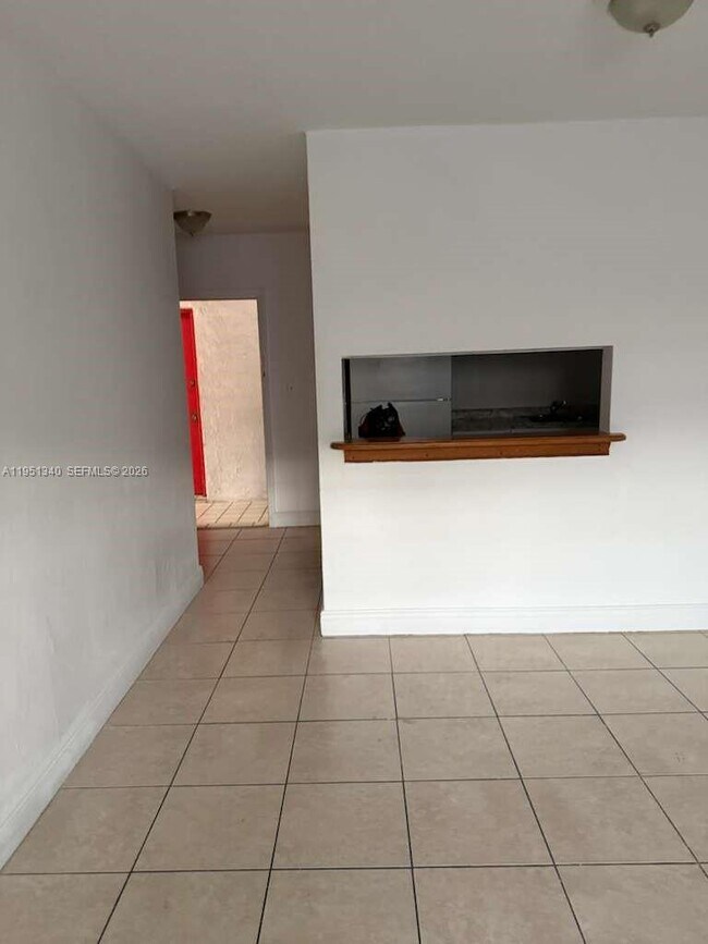 Photo - 4495 NW 9th St Unit 5