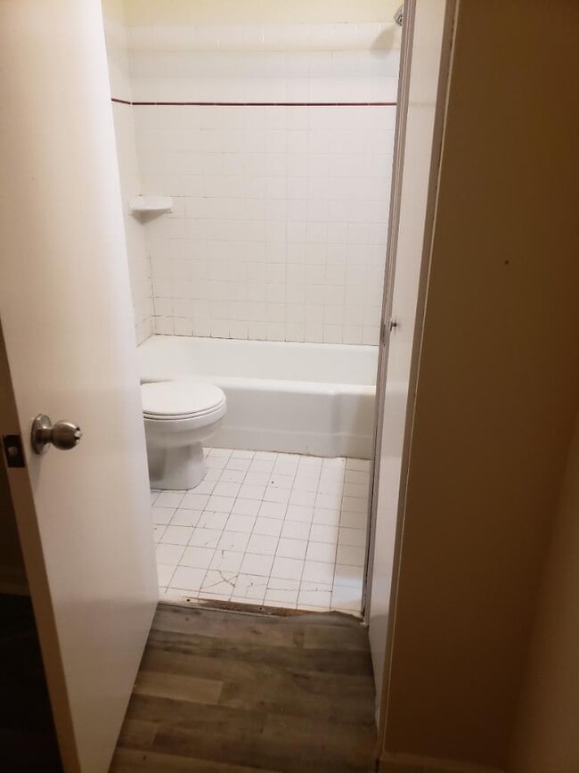 Photo - 829 Fulton Ave