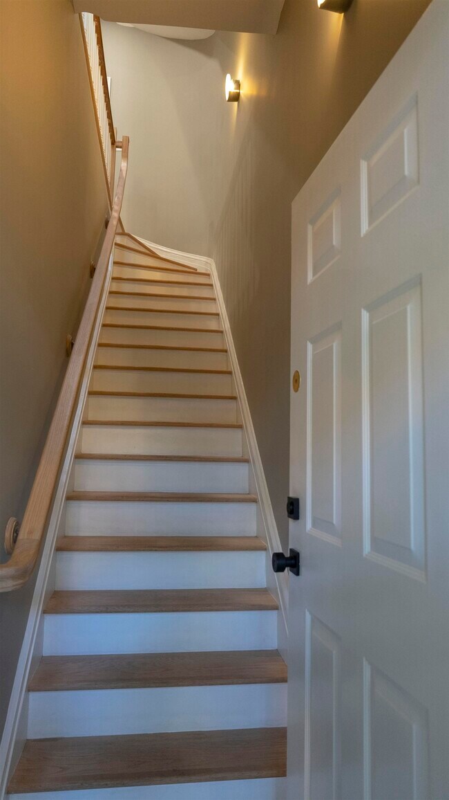 Photo - 207 GARDEN St Unit 3