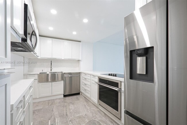 Photo - 6801 Indian Creek Dr Unidad 608