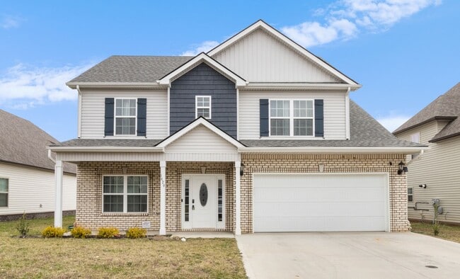 Photo - 1629 Kestrel Dr House