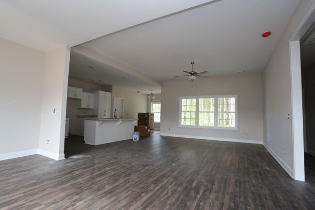 Photo - 3 Bedroom Brick House in SEB School District Available NOW
