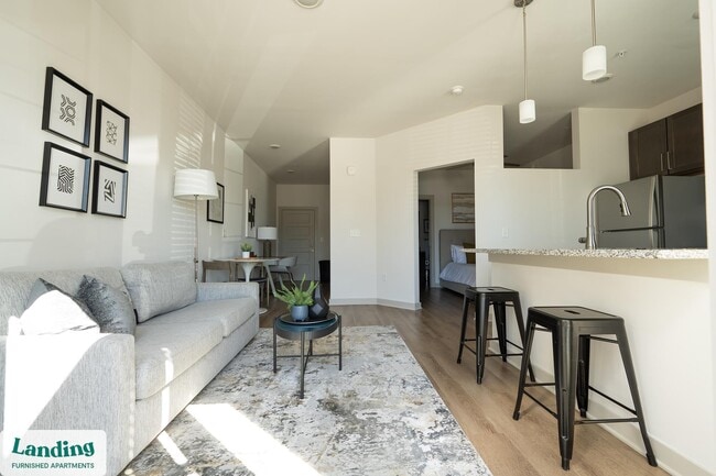 Photo - 340 W 25th St Unidad 4106.1407066