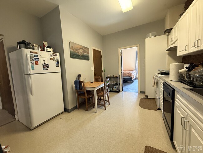 12 Littell Rd