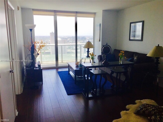 1 br, 1 bath Condo - 50 Biscayne Blvd Apt ... - 1 br, 1 bath Condo - 50 Biscayne Blvd Apt ... Unidad Apt 4805