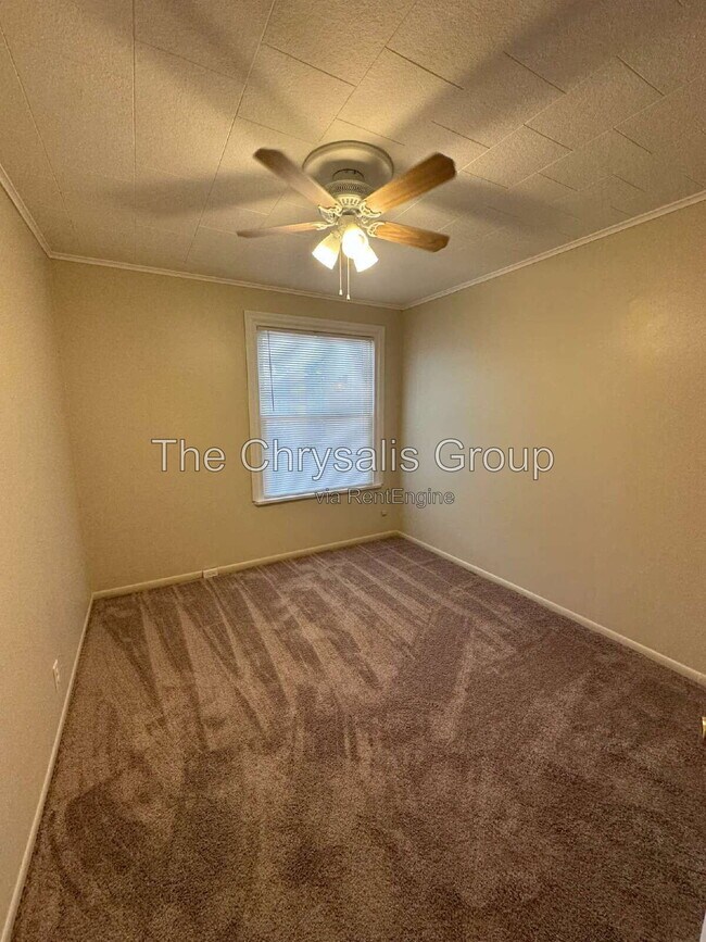 229 Clark St