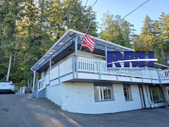 Photo - 1723 Shorewood Dr