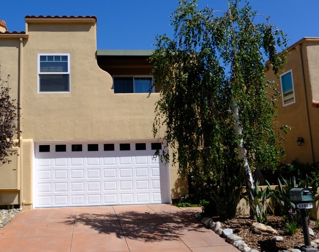 Building Photo - 23057 Park Dulce Rental