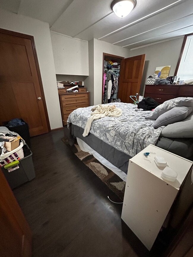 Photo - 1344 Charles St Unit 1342