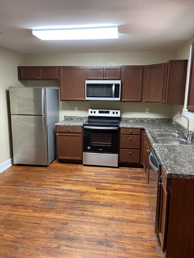 Photo - 112 Edwards St
