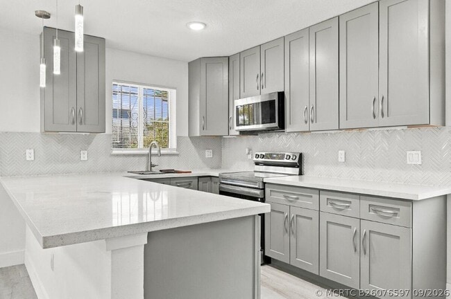 Photo - 4952 NW 21st Ave