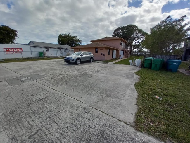 Photo - 1649 W 26th St Unit 1