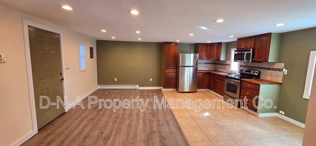 Photo - 167 Hiro Ln House