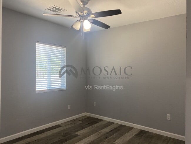 Photo - 257 E Oakland St