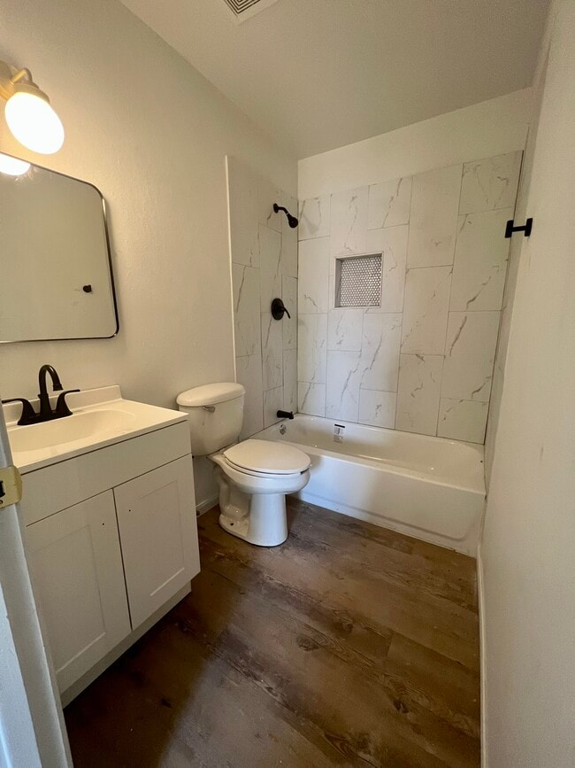 Building Photo - 4710 Pita Dr