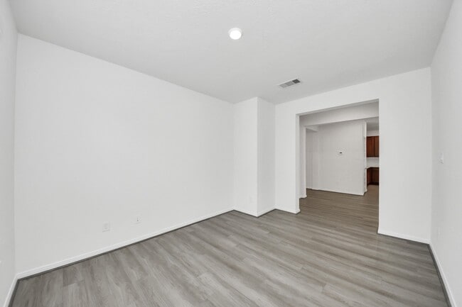 Photo - 18211 Dahlia Dale Dr