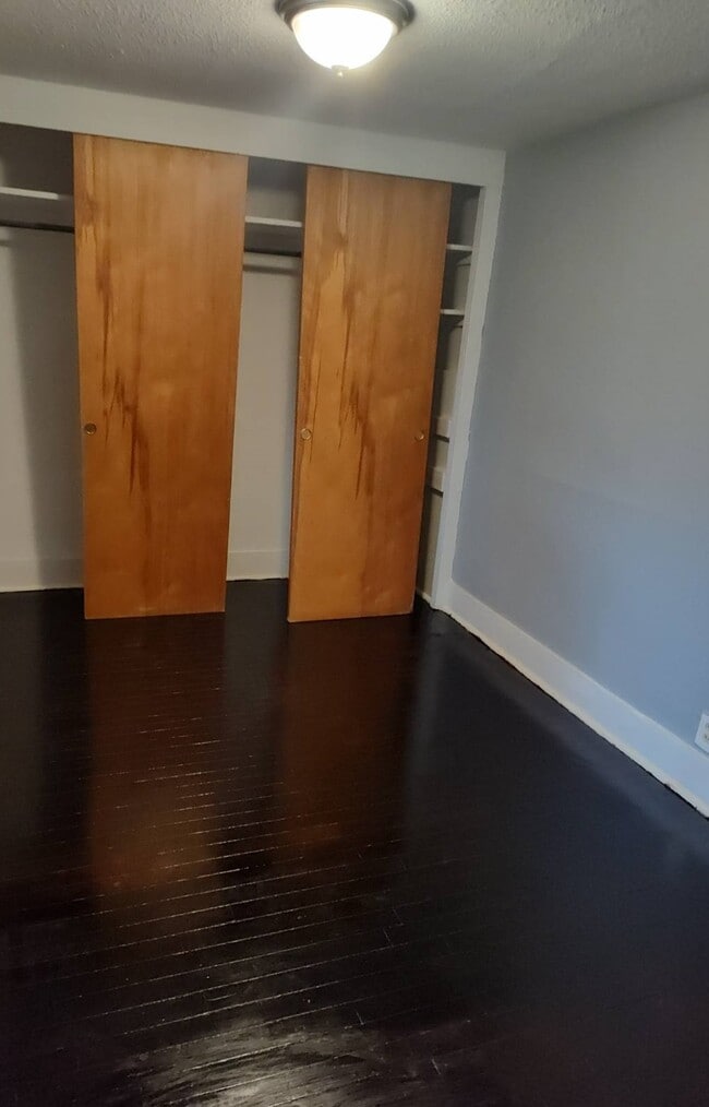 Photo - 811 N Pine St Unit 2