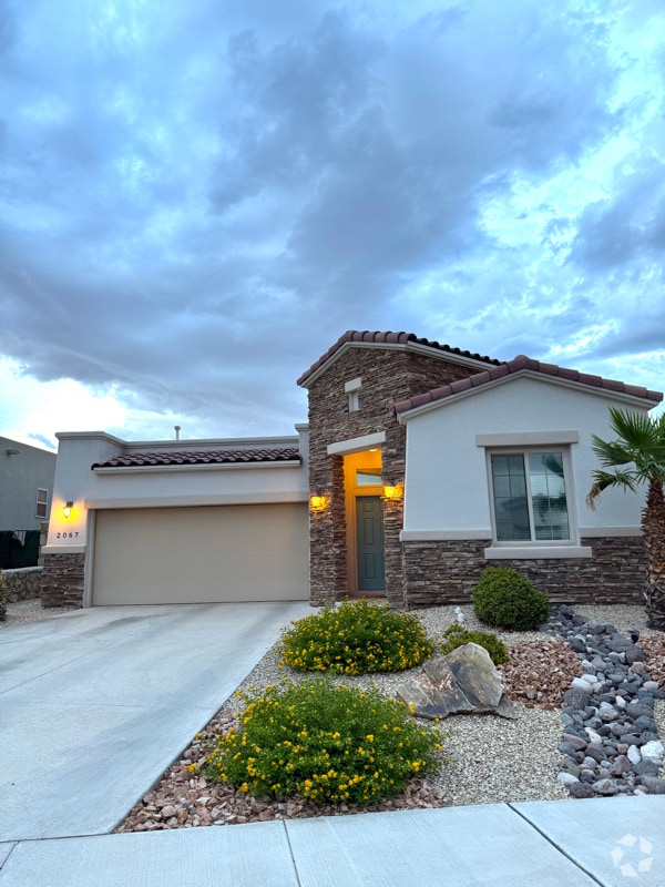 Building Photo - 2067 Villa Napoli Loop E Rental