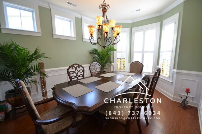 Photo - 1811 Luna Ct