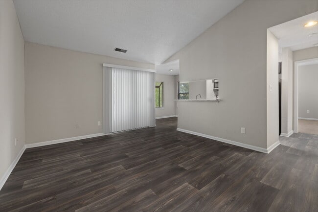 Sunstone Apartments