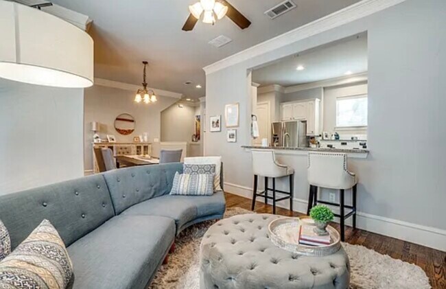 Photo - 1914 Euclid Ave