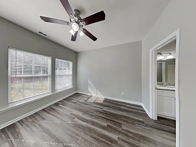 Photo - 5505 Orchard Pond Dr