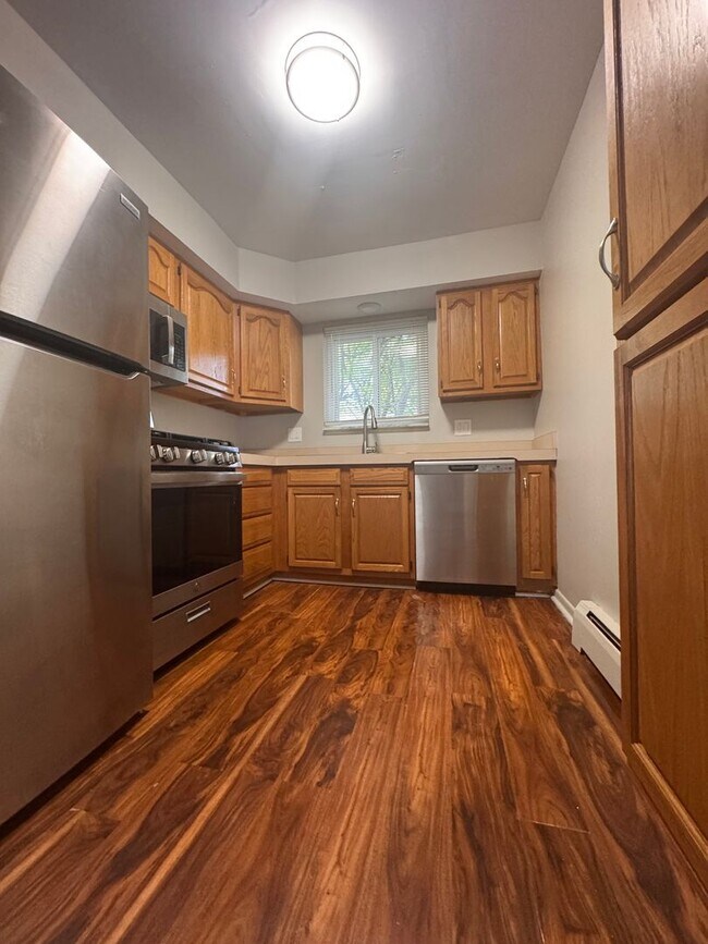 Photo - Sunrise Utica