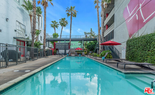 Building Photo - 420 San Pedro St Unit 308 Rental