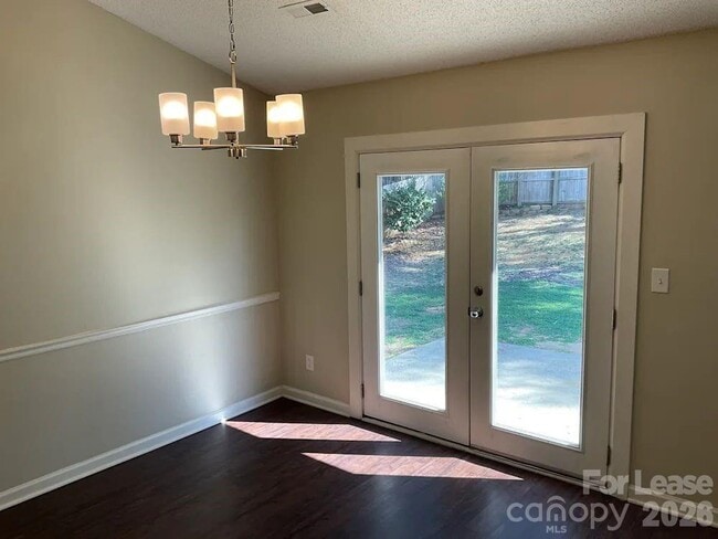 Photo - 4220 Wynborough Ln