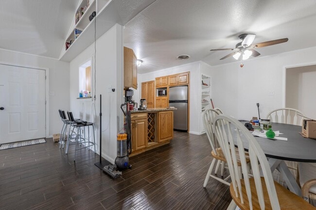 Photo - 4526 Lyceum Dr