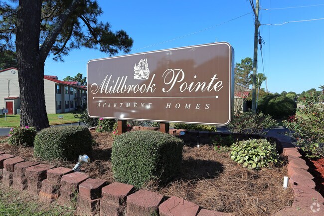 Millbrook Pointe Apartments