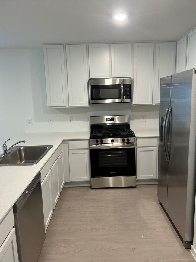 Photo - 29035 Pearl Barley Wy