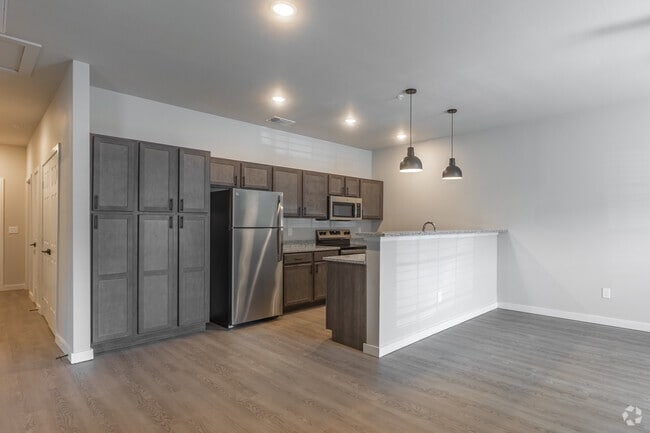 3BR, 2BA - 1,401SF - Kitchen